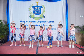 Early learning preschool Outstanding Awarding Ceremony